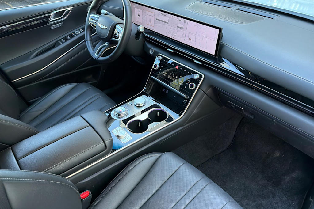 Thumbnail: 2025 Genesis GV80 - 12