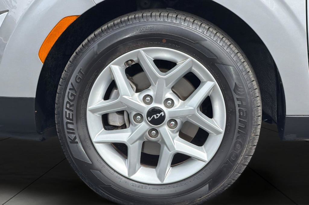 Thumbnail: 2024 Kia Soul - 6