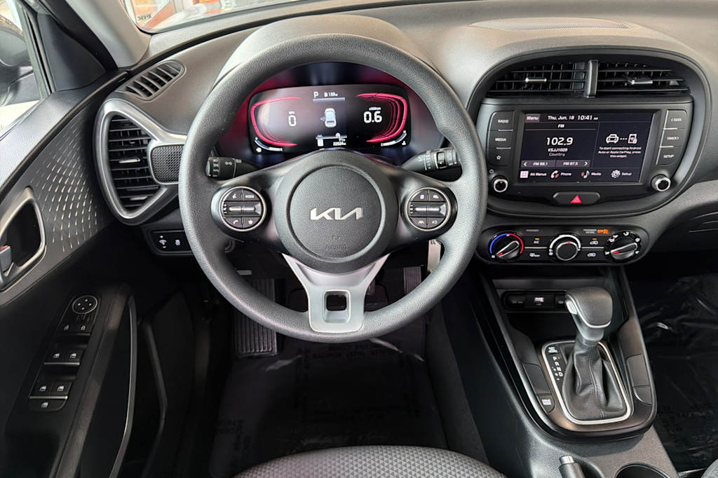 Thumbnail: 2024 Kia Soul - 9