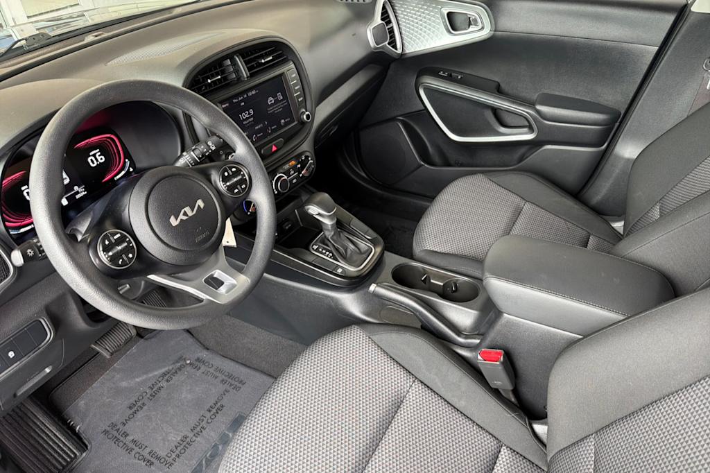 Thumbnail: 2024 Kia Soul - 7