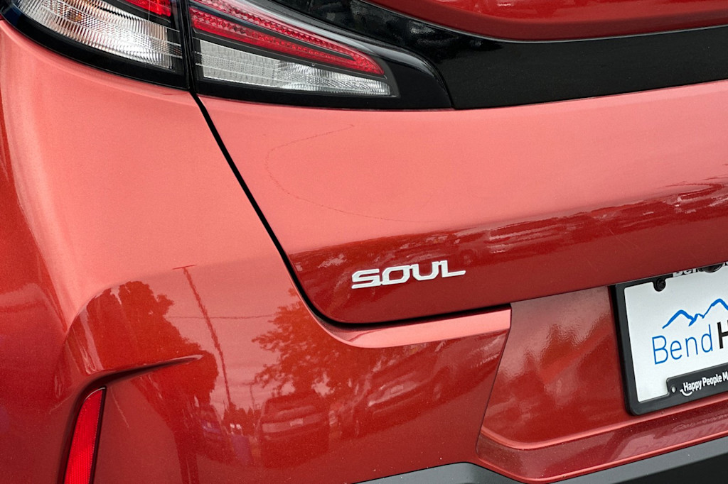 Thumbnail: 2023 Kia Soul - 7
