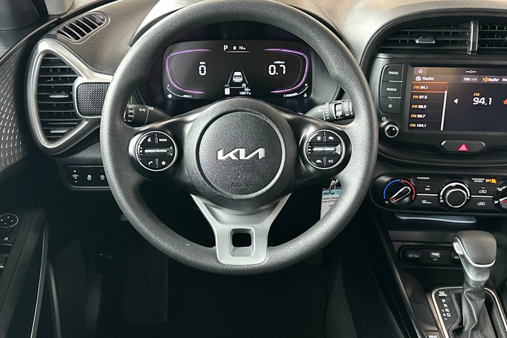 Thumbnail: 2023 Kia Soul - 11