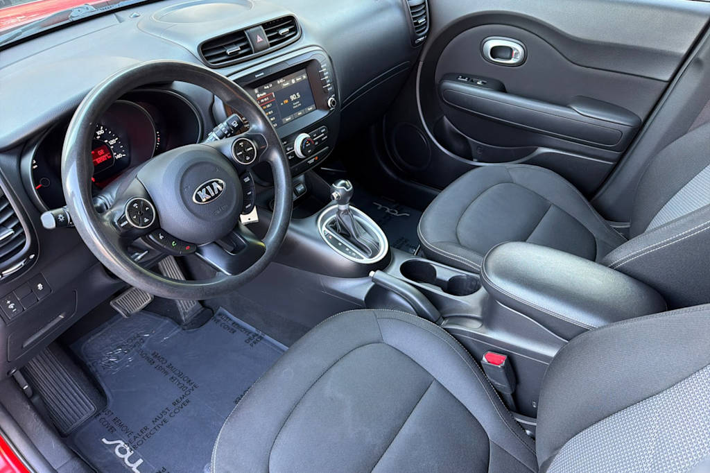 Thumbnail: 2019 Kia Soul - 9