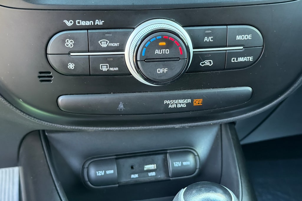 Thumbnail: 2019 Kia Soul - 24