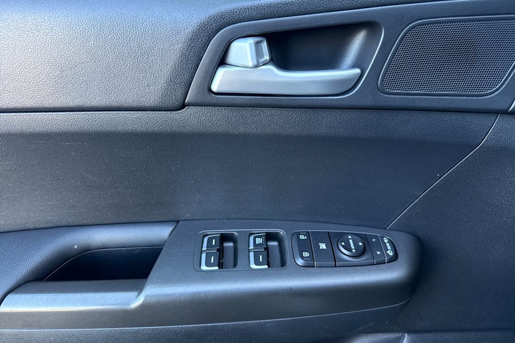 Thumbnail: 2021 Kia Sportage - 22