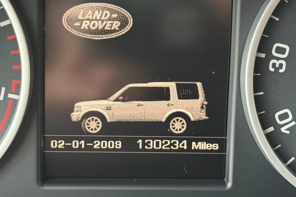 Thumbnail: 2012 Land Rover LR4 - 30