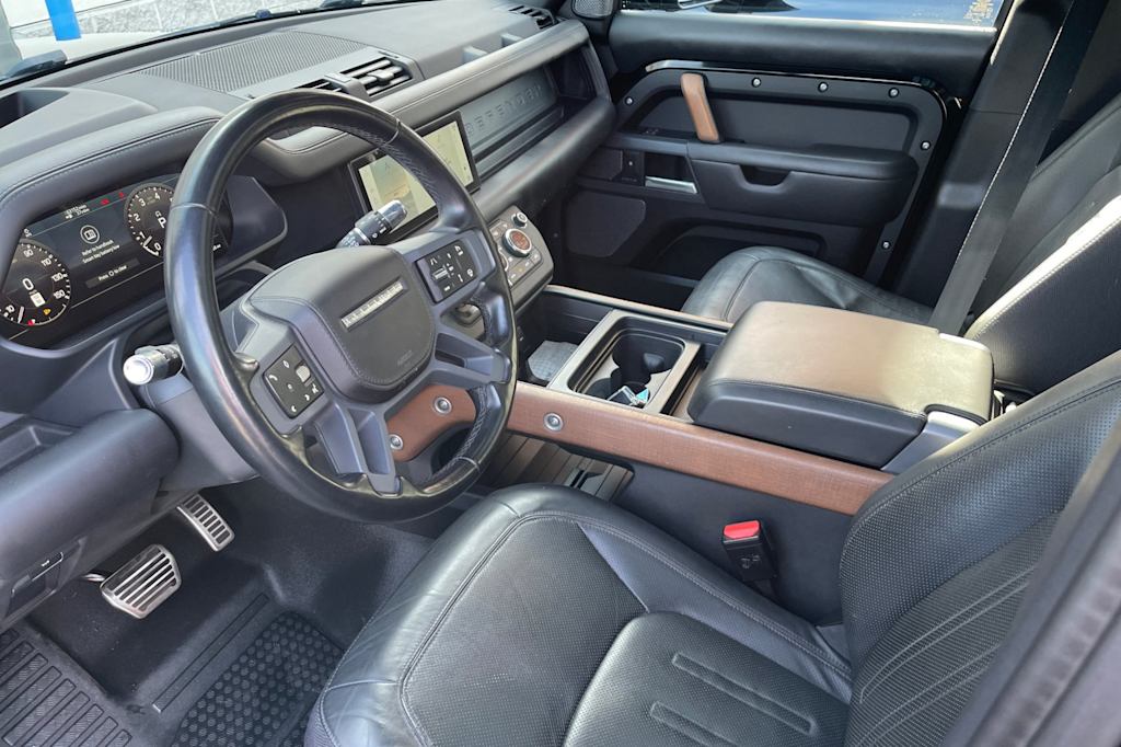 Thumbnail: 2021 Land Rover Defender - 9