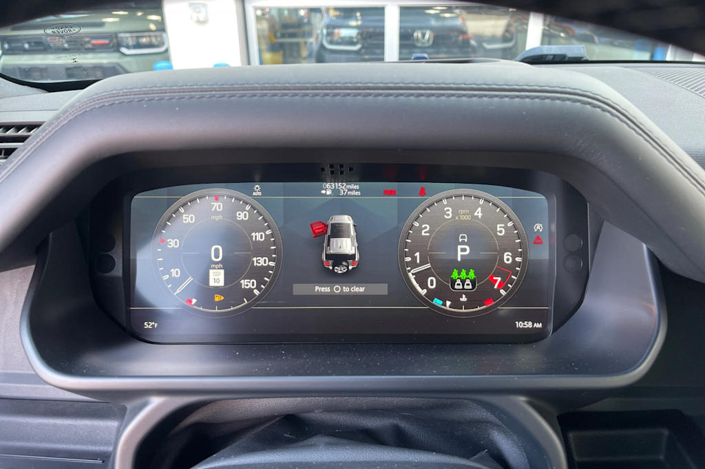 Thumbnail: 2021 Land Rover Defender - 11