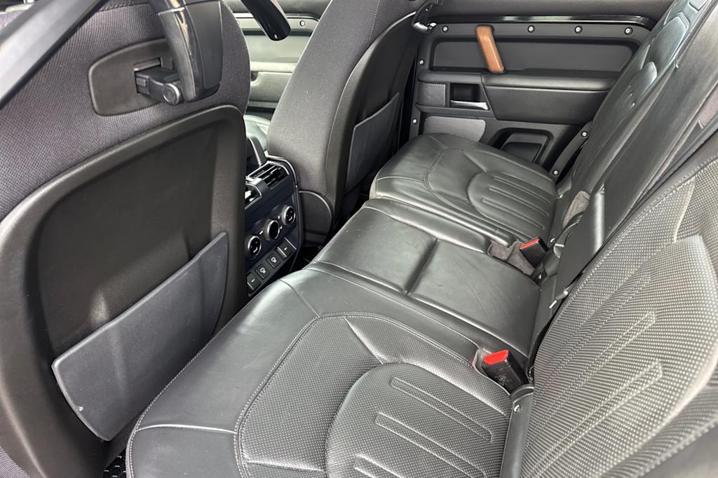 Thumbnail: 2021 Land Rover Defender - 8