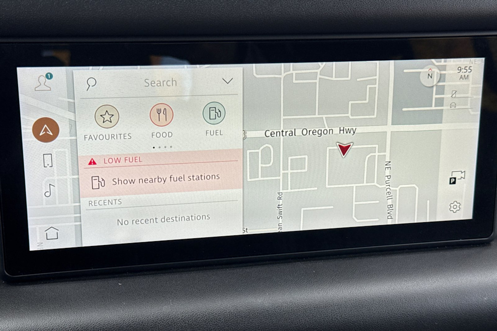 Thumbnail: 2021 Land Rover Defender - 15