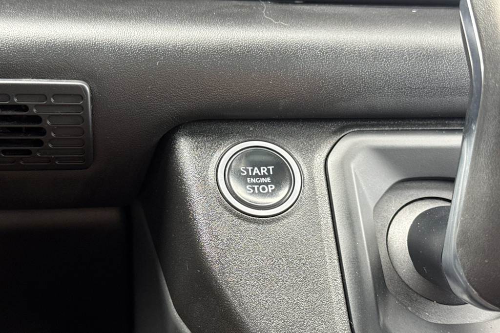 Thumbnail: 2021 Land Rover Defender - 26