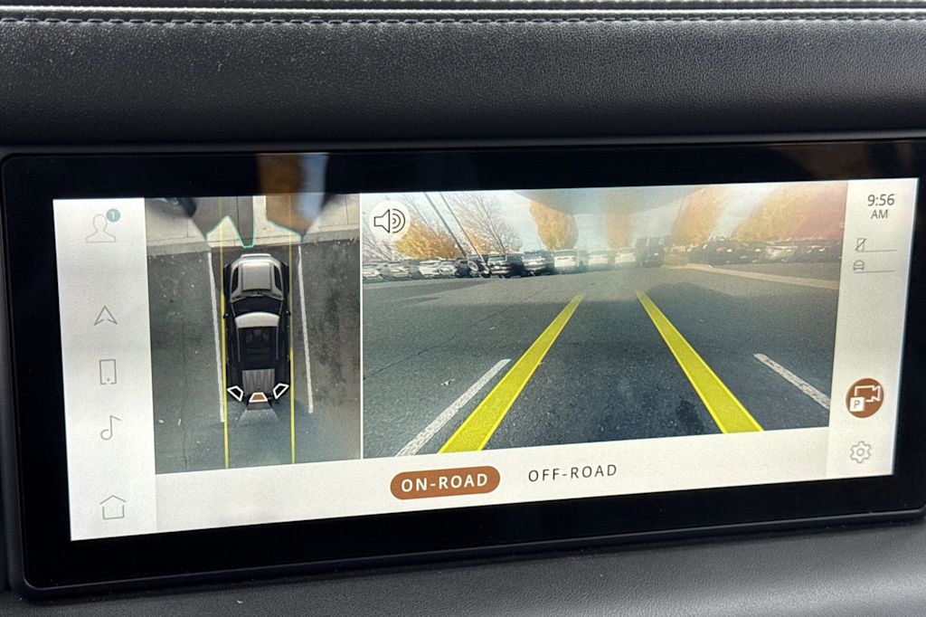 Thumbnail: 2021 Land Rover Defender - 23