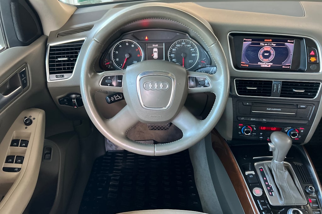 Thumbnail: 2012 Audi Q5 - 11