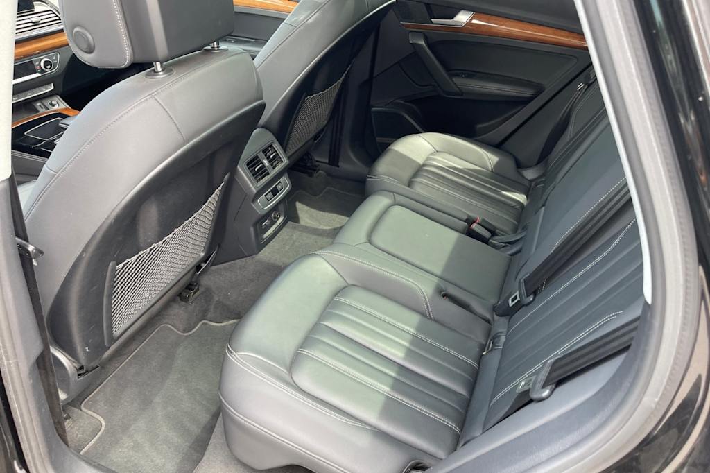 Thumbnail: 2021 Audi Q5 - 9