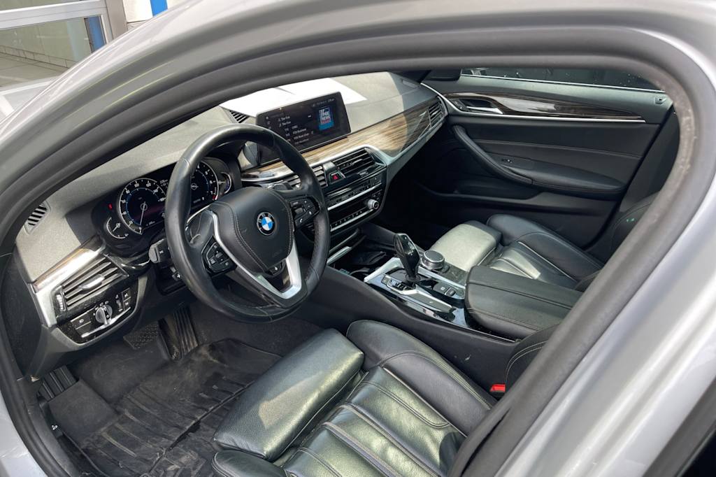 Thumbnail: 2018 BMW 5 Series - 2