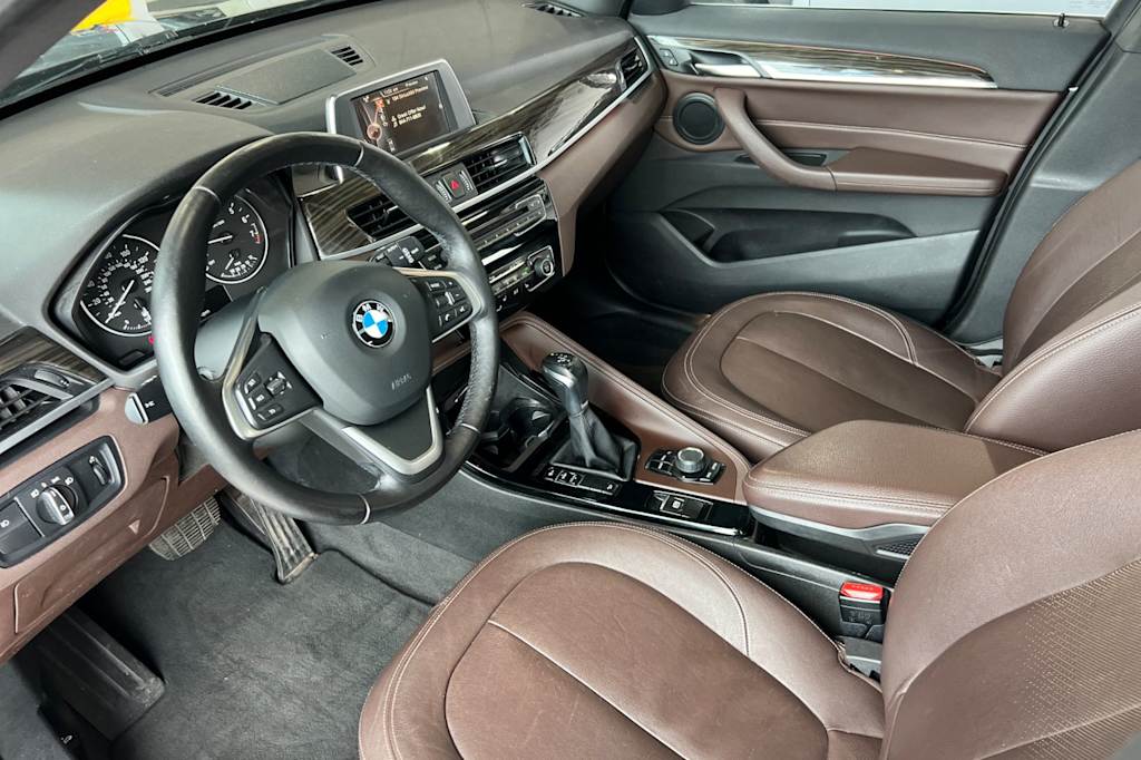 2016 BMW X1 xDrive28i 9