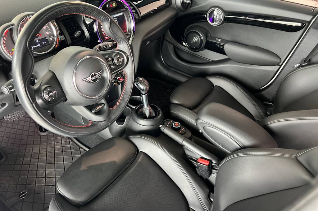 Thumbnail: 2019 MINI Cooper - 9