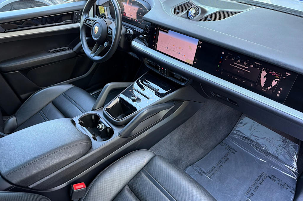 Thumbnail: 2024 Porsche Cayenne - 11