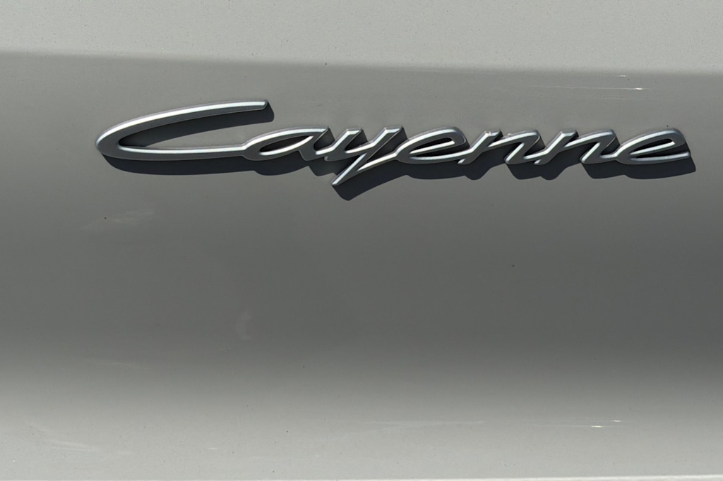 Thumbnail: 2024 Porsche Cayenne - 6