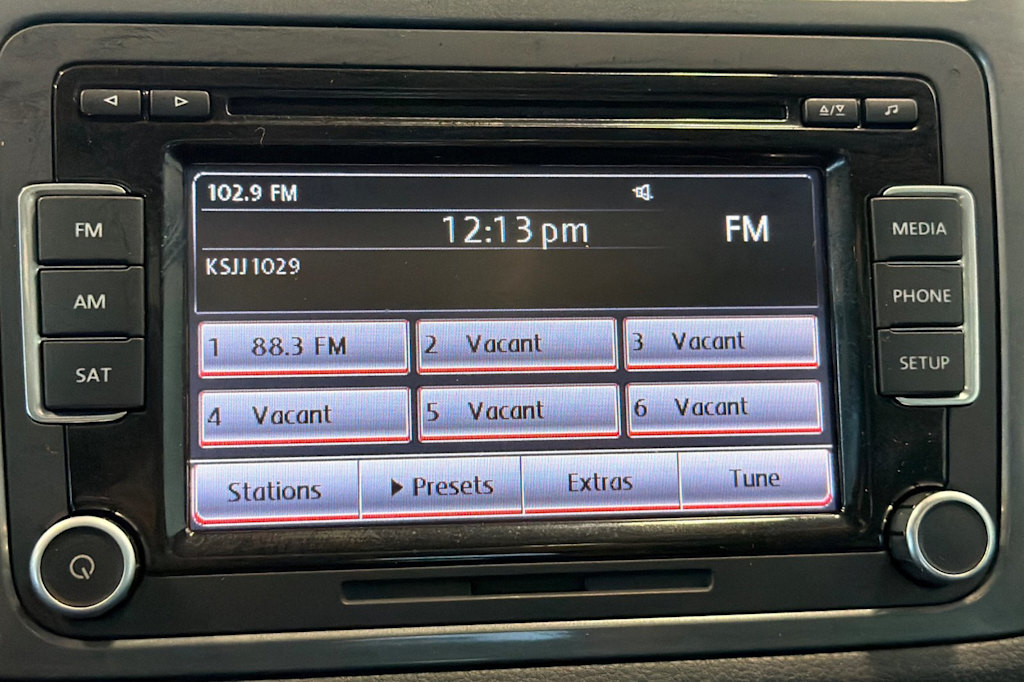 Thumbnail: 2015 Volkswagen Tiguan - 13