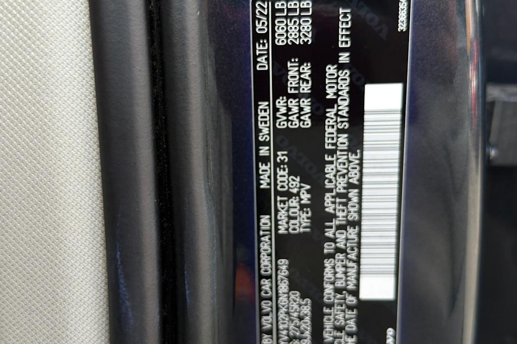 Thumbnail: 2022 Volvo XC90 - 17