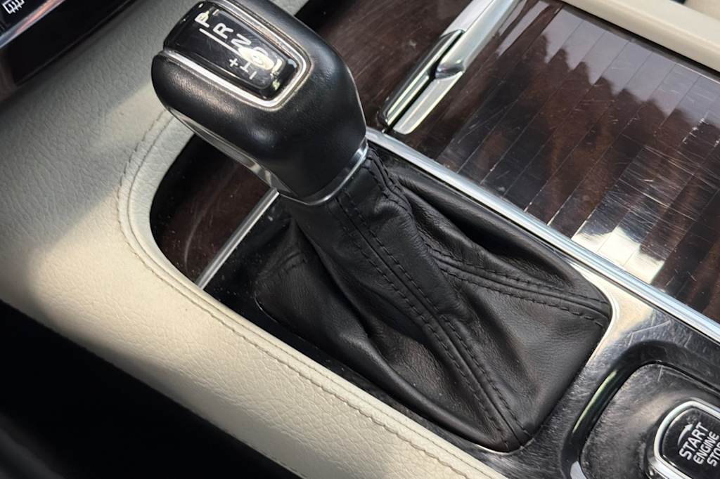Thumbnail: 2019 Volvo XC90 - 15