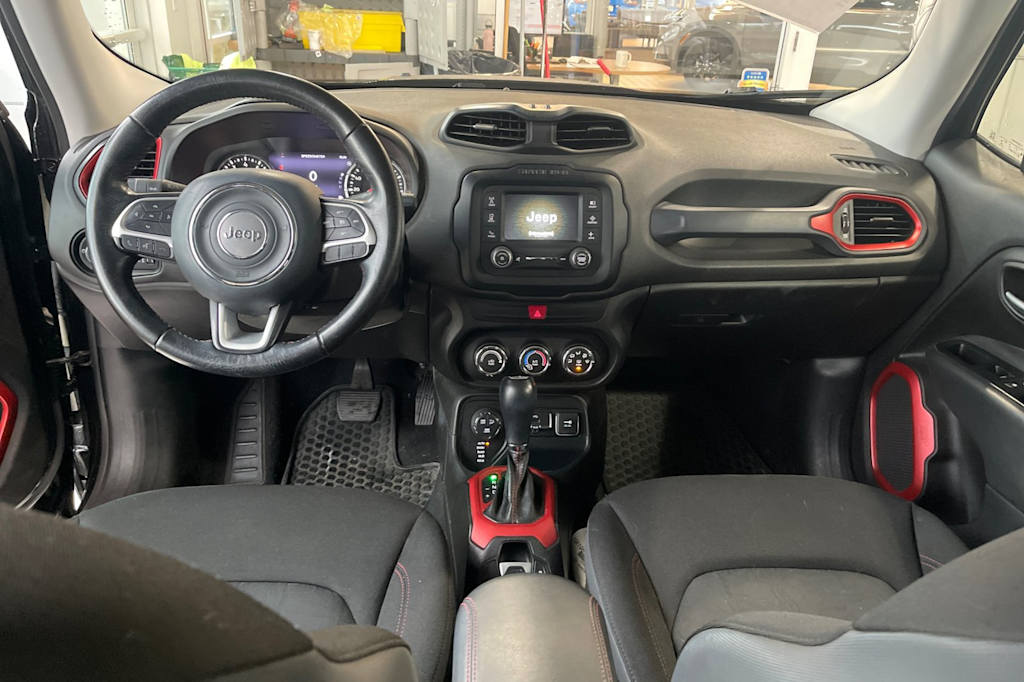 Thumbnail: 2017 Jeep Renegade - 2