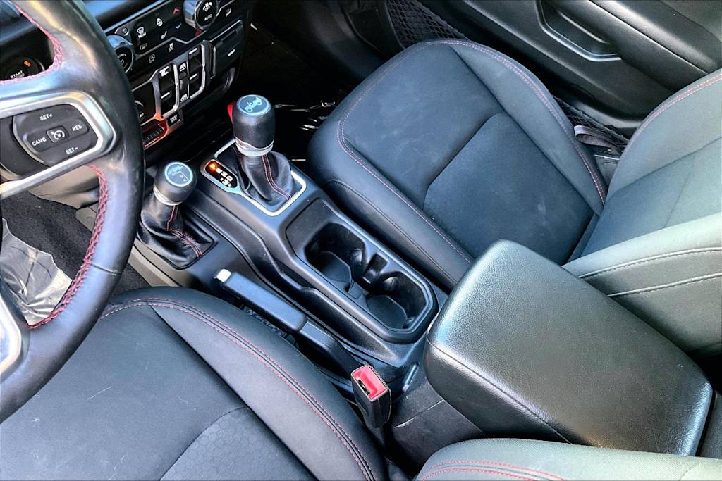 Thumbnail: 2020 Jeep Wrangler - 16