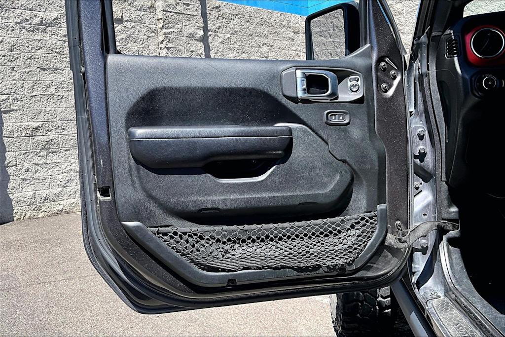 Thumbnail: 2020 Jeep Wrangler - 27