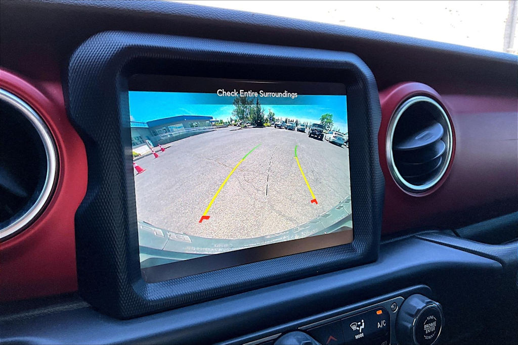 Thumbnail: 2020 Jeep Wrangler - 26