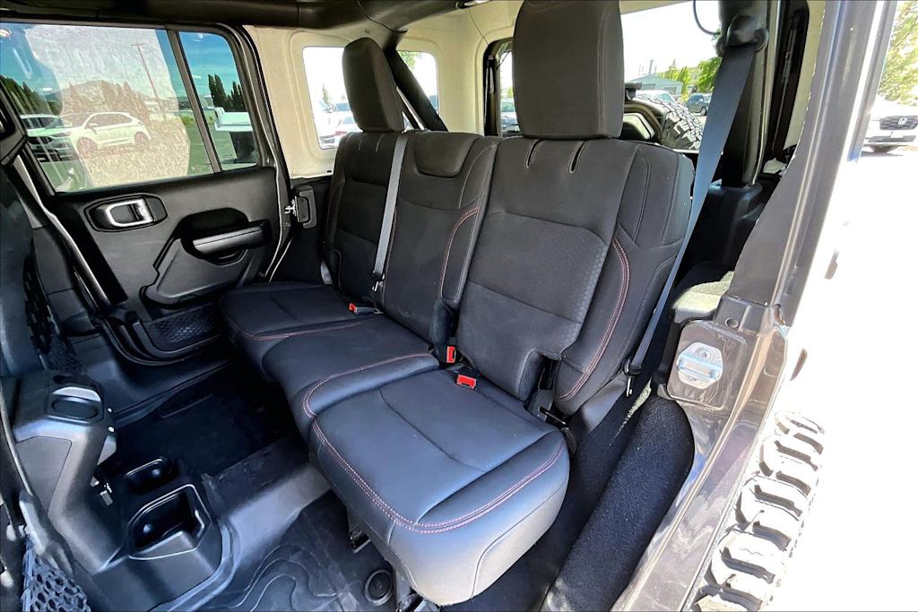 Thumbnail: 2020 Jeep Wrangler - 29