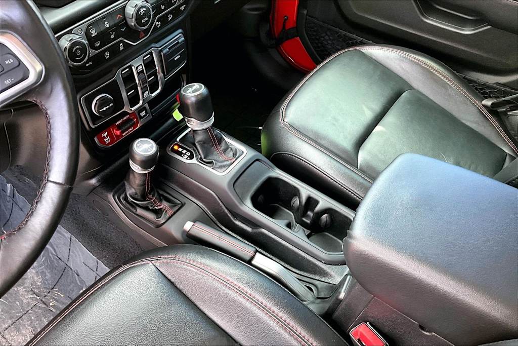 Thumbnail: 2020 Jeep Wrangler - 16