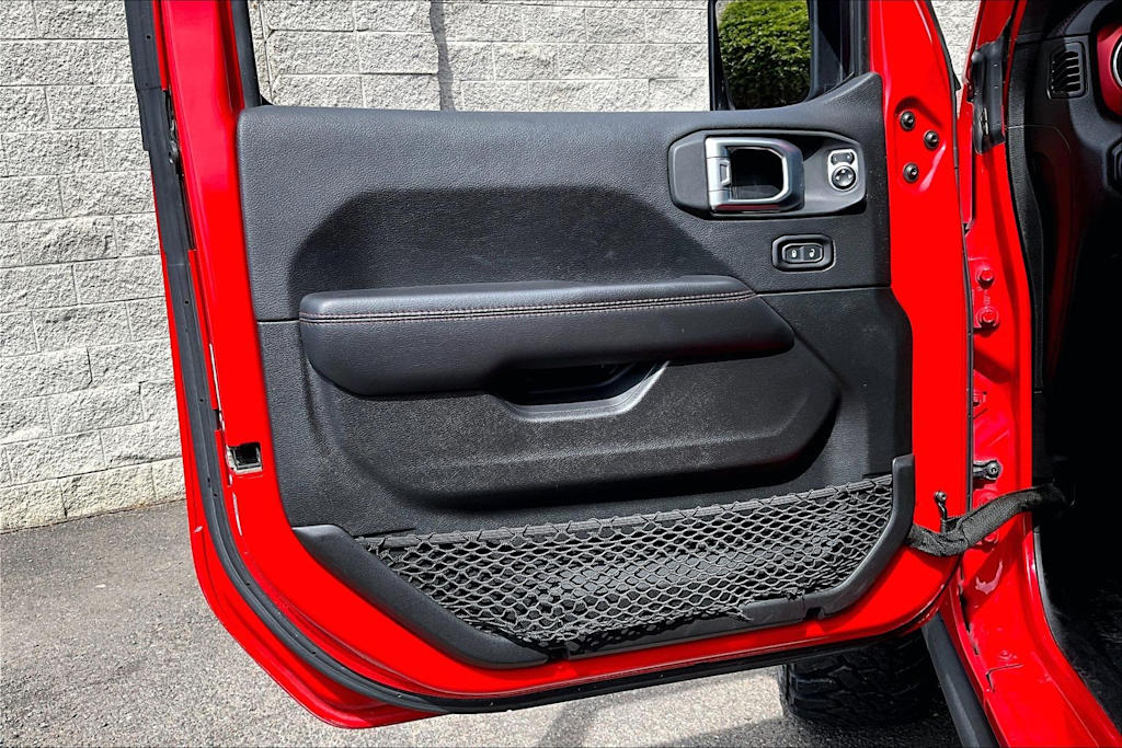 Thumbnail: 2020 Jeep Wrangler - 28