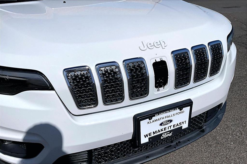Thumbnail: 2019 Jeep Cherokee - 33