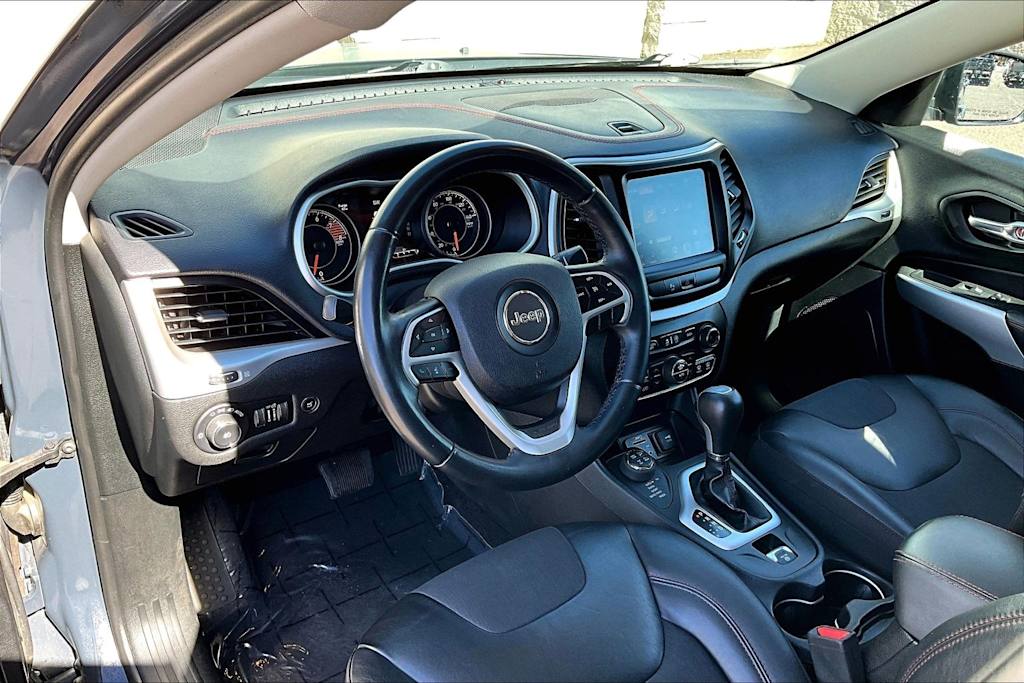 Thumbnail: 2018 Jeep Cherokee - 2