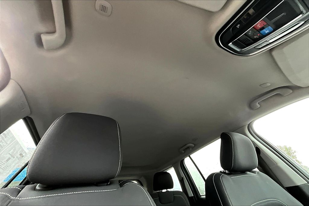 Thumbnail: 2023 Jeep Grand Cherokee - 30