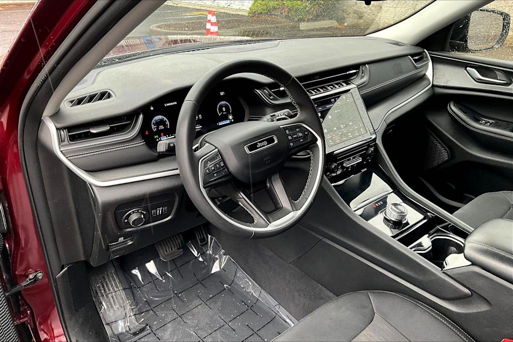 Thumbnail: 2023 Jeep Grand Cherokee - 2