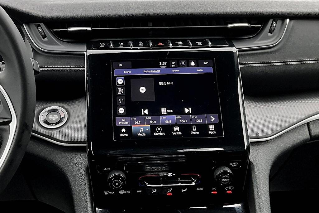 Thumbnail: 2023 Jeep Grand Cherokee - 16