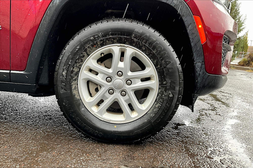 Thumbnail: 2023 Jeep Grand Cherokee - 34