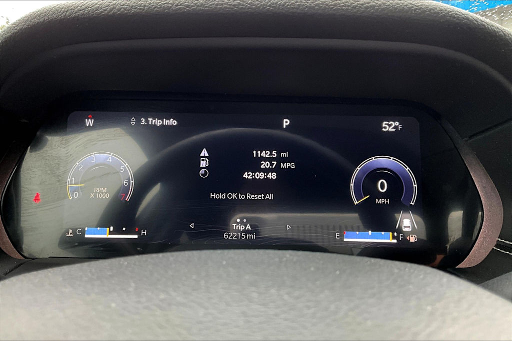 Thumbnail: 2023 Jeep Grand Cherokee - 17