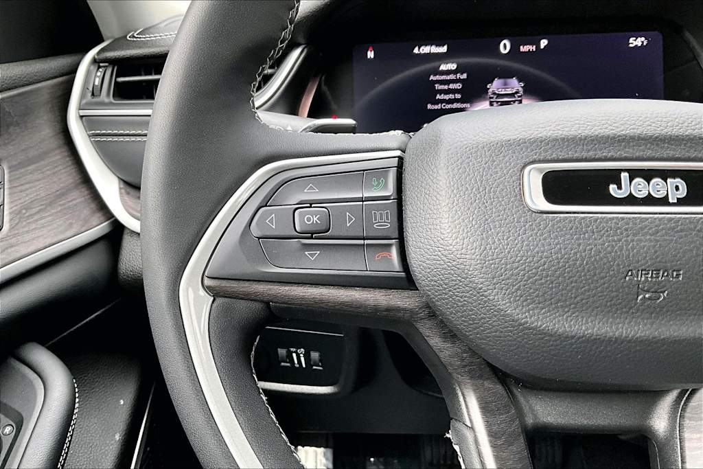 Thumbnail: 2023 Jeep Grand Cherokee - 25