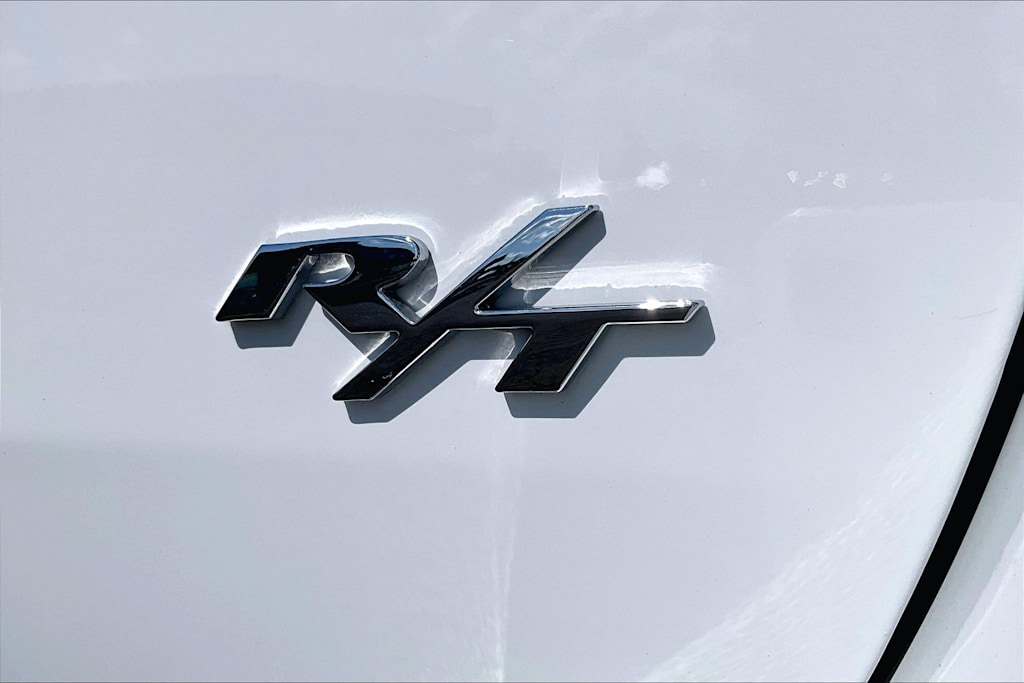 Thumbnail: 2022 Dodge Durango - 7