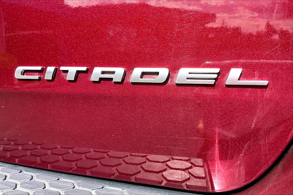 Thumbnail: 2018 Dodge Durango - 7