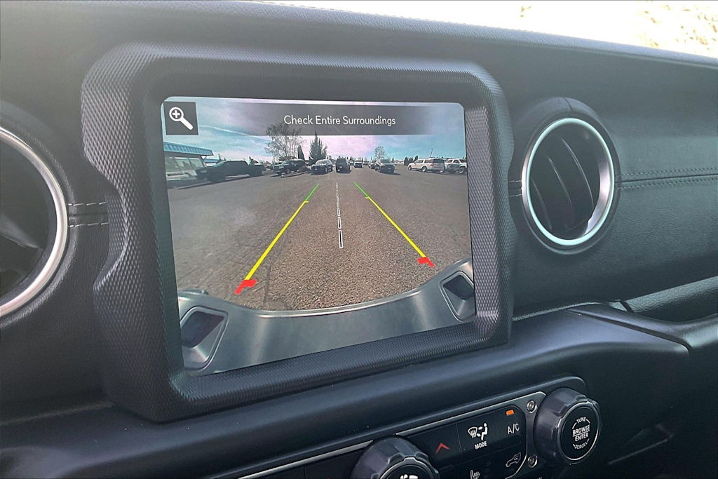 Thumbnail: 2020 Jeep Gladiator - 15