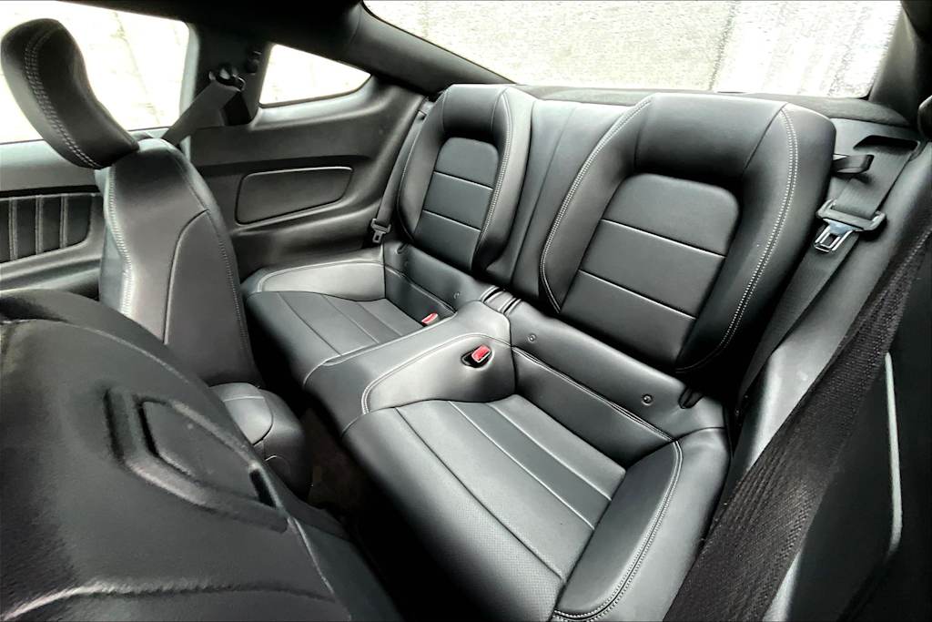 2016 Ford Mustang GT Premium 13