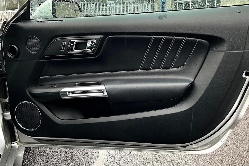 2016 Ford Mustang GT Premium 25