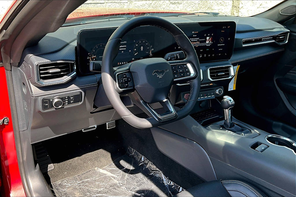 2024 Ford Mustang  3