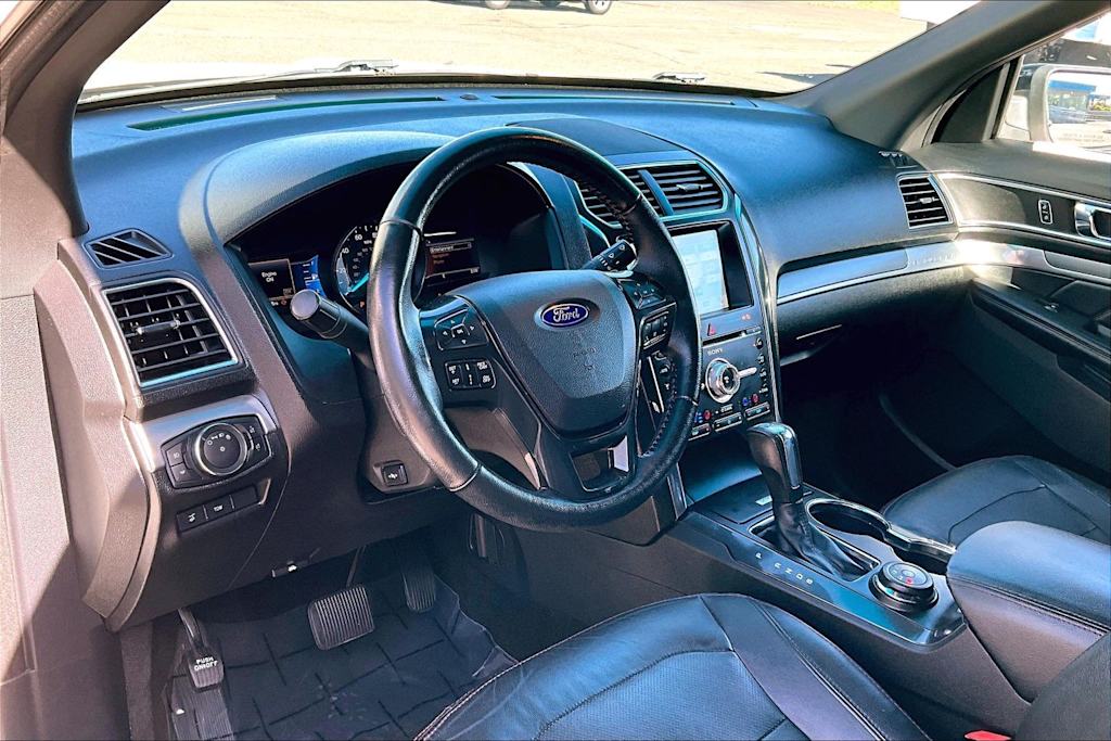 Thumbnail: 2017 Ford Explorer - 2