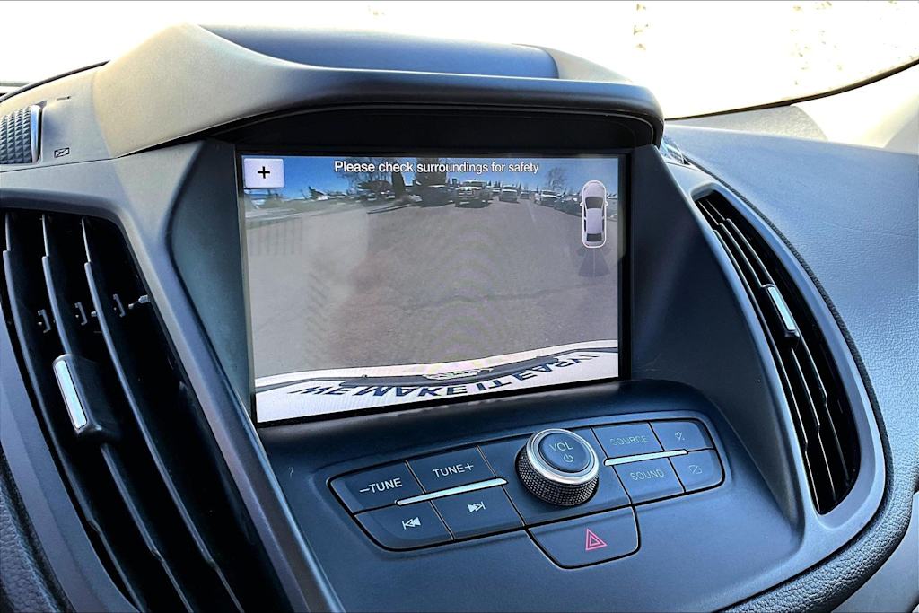 Thumbnail: 2019 Ford Escape - 16