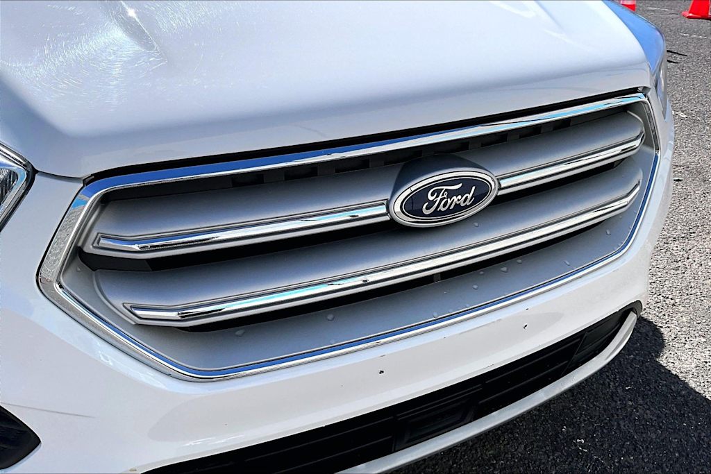 Thumbnail: 2019 Ford Escape - 33